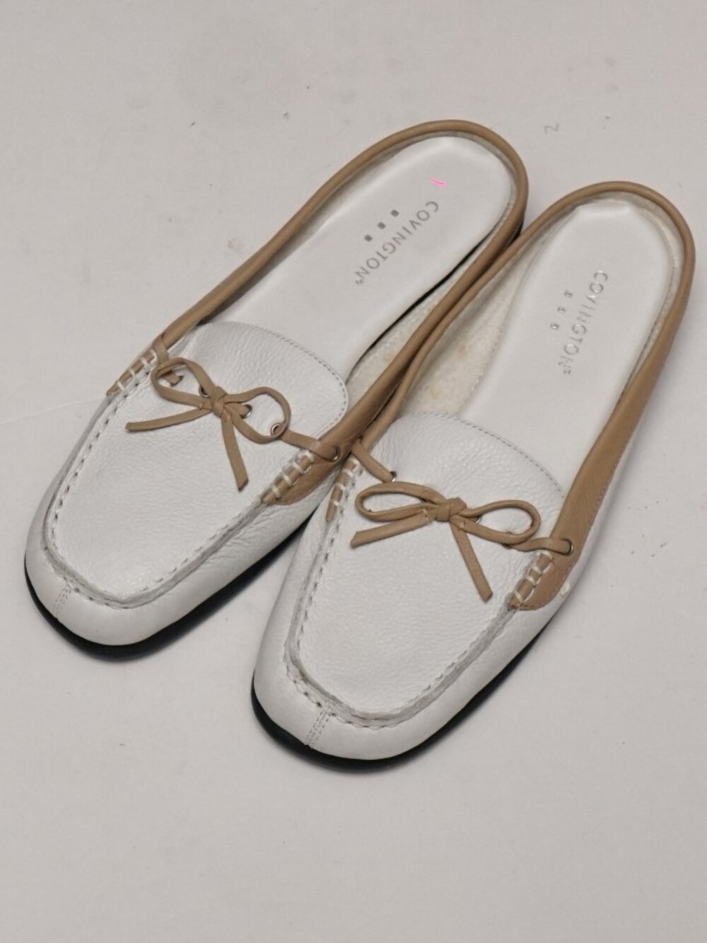 Covington Ladies Leather White Mule Slides size 7m NWOB